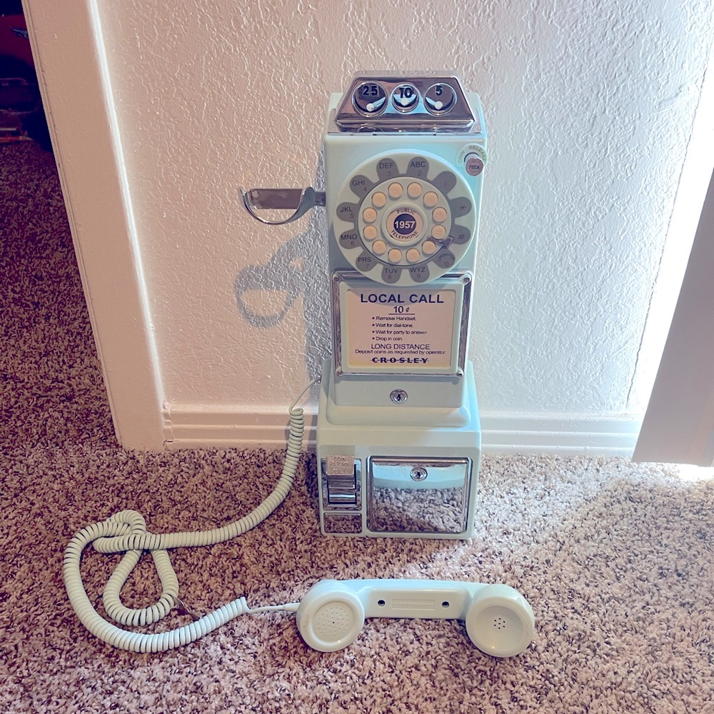Crosley rotary phone